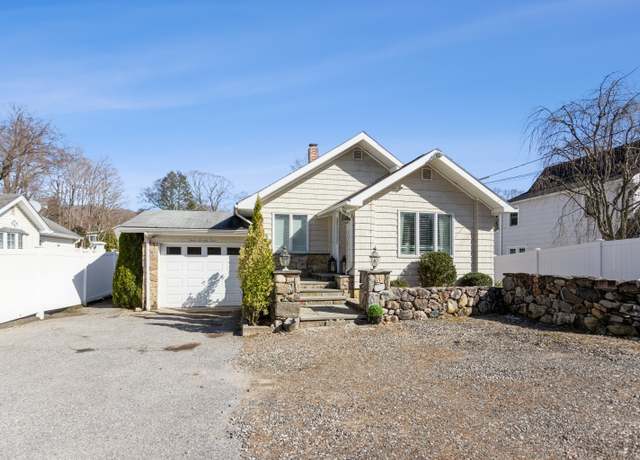 Property at 1273 High Ridge Rd, Stamford, CT 06903, 2 beds, 1.5 baths