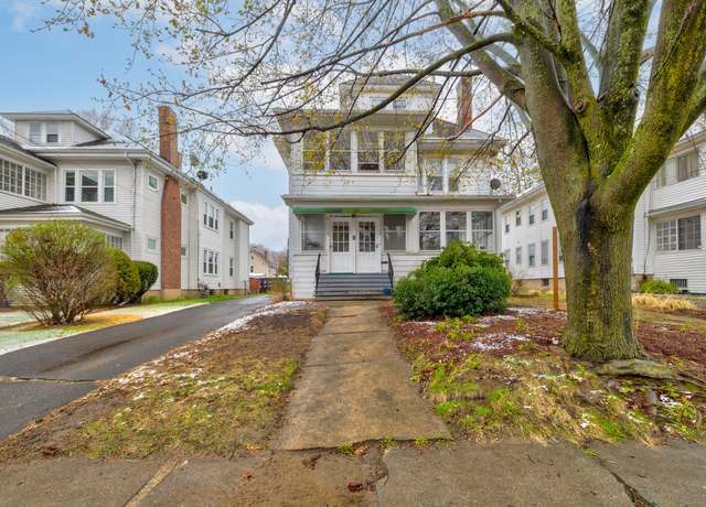 Property at 935 West Blvd, Hartford, CT 06105, 8 beds, 3 baths