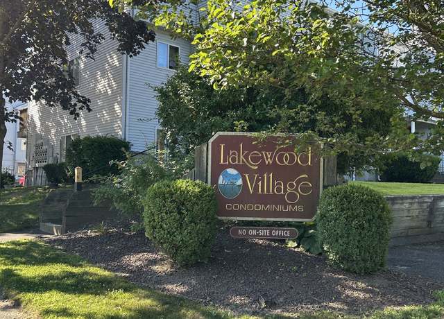 Property at 147 Hamden Ave Apt I, Waterbury, CT 06704, 2 beds, 1.5 baths