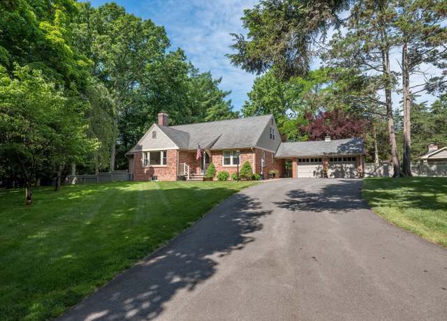 Property at 4380 Whitney Ave, Hamden, CT 06518, 4 beds, 2 baths