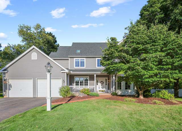 Property at 4 Orchard Farms Ln, Avon, CT 06001, 4 beds, 2.5 baths