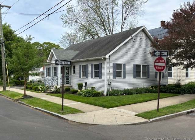 Property at 65 Anderson St, New Haven, CT 06511, 1 bath