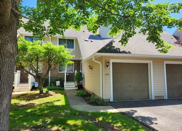 Property at 165 Foxboro Dr #165, Newington, CT 06111, 2 beds, 2.5 baths