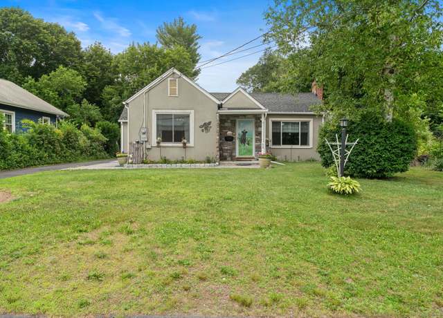 Property at 53 Columbus Ave, Bristol, CT 06010, 3 beds, 1.5 baths
