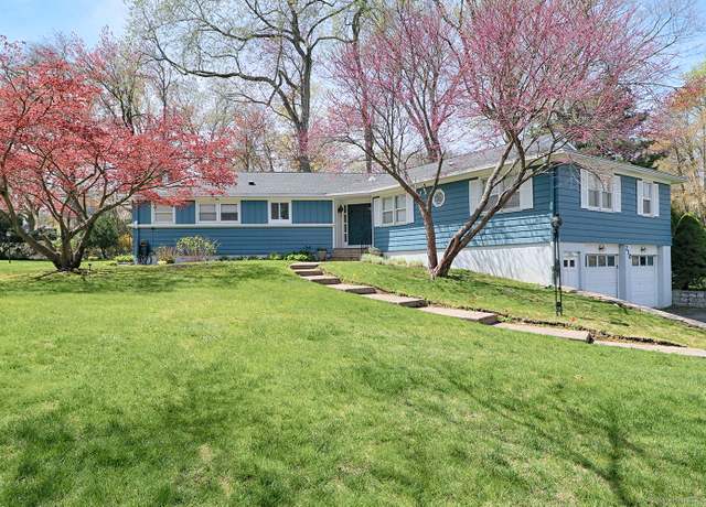 Property at 210 Bailey Rd, Fairfield, CT 06825, 4 beds, 2.5 baths
