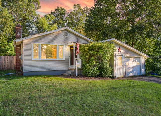 Property at 76 Carroll Dr, Torrington, CT 06790, 2 beds, 1.5 baths
