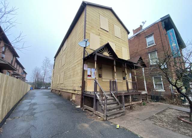 Property at 168 Park St, Hartford, CT 06106, 9 beds, 3 baths