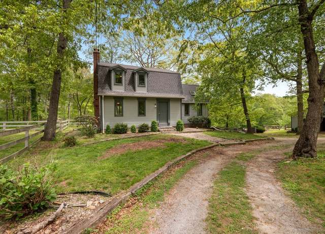 Property at 279 Ridge Hill Rd, Montville, CT 06370, 1 bed, 1.5 baths