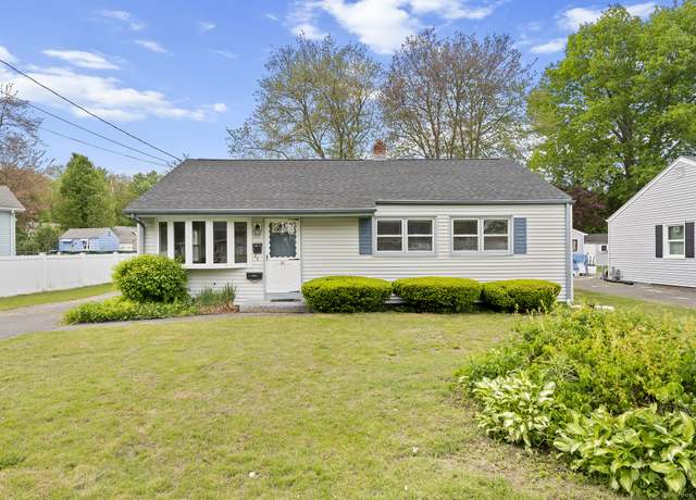 Property at 81 Montague Cir, East Hartford, CT 06118, 3 beds, 1 bath