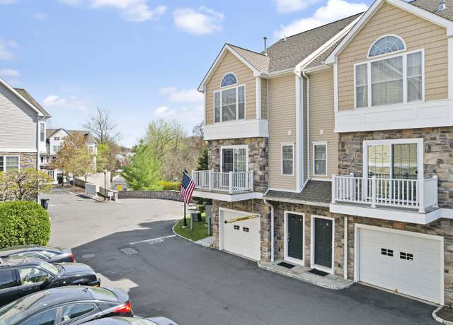 Property at 85 Camp Ave Apt 8I, Stamford, CT 06907, 2 beds, 2.5 baths