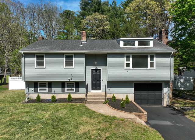 Property at 11 Quarry Ln, Meriden, CT 06451, 3 beds, 1.5 baths