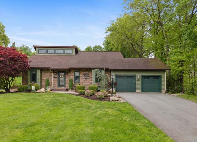 Property at 23 Blackhaw Dr, Cromwell, CT 06416, 4 beds, 2.5 baths