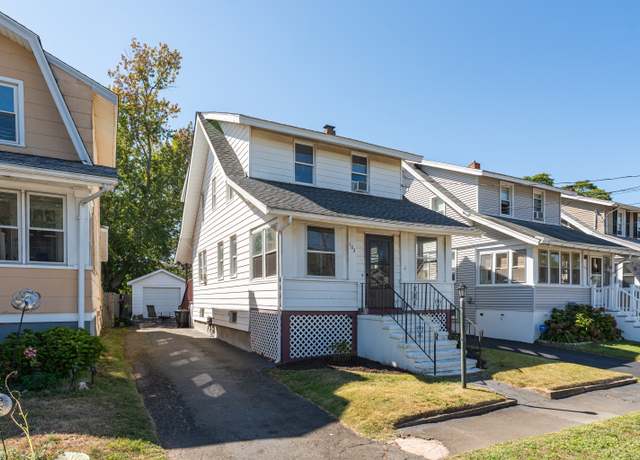 Property at 102 Henry St, East Haven, CT 06512, 3 beds, 1 bath