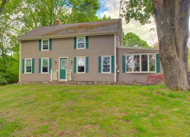 Property at 191 Liberty Hwy, Putnam, CT 06260, 4 beds, 1.5 baths