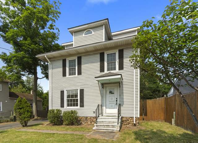 Property at 21 Chapel St, Wallingford, CT 06492, 3 beds, 2.5 baths