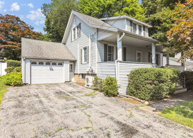 Property at 12 Lincoln Ave, Danbury, CT 06810, 3 beds, 1.5 baths