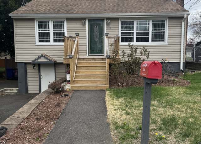 Property at 59 Sidney St, Bridgeport, CT 06606, 2 beds, 1 bath
