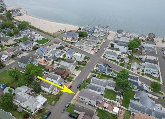 Property at 25 Milesfield Ave, Milford, CT 06460, 4 beds, 1.5 baths