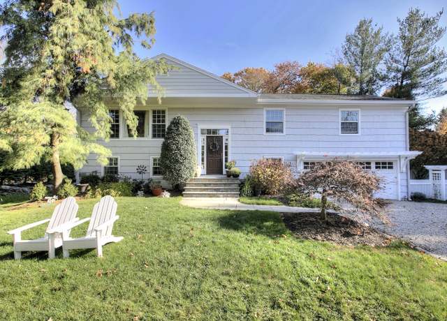 Property at 127 Compo Rd S, Westport, CT 06880, 4 beds, 3 baths