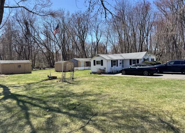 Property at 85 Franklin St, Vernon, CT 06066, 1 bed, 1 bath