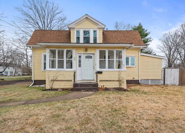 Property at 90 Berlin St, Southington, CT 06489, 4 beds, 2 baths