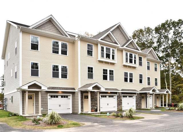 Property at 43 Village Xing #43, East Lyme, CT 06357, 2 beds, 2.5 baths