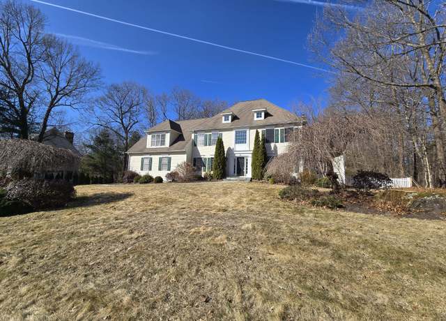 Property at 5 Queens Peak Rd, Canton, CT 06019, 5 beds, 3.5 baths