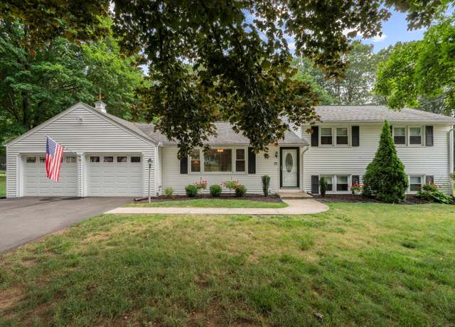 Property at 29 Jeffrey Dr, Wallingford, CT 06492, 3 beds, 2 baths