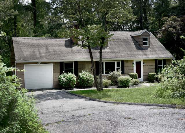 Property at 45 N Mountain Rd, Brookfield, CT 06804, 4 beds, 2 baths