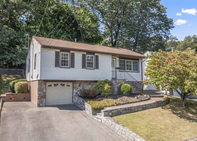 Property at 35 Briarwood Dr, Danbury, CT 06810, 4 beds, 1 bath
