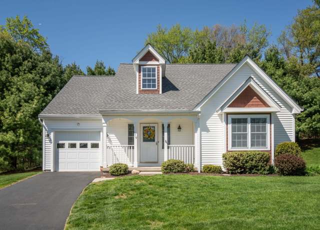 Property at 179 Thistle Pond Dr #179, Bloomfield, CT 06002, 2 beds, 2 baths
