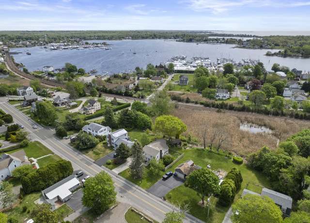 Property at 410 Noank Rd, Groton, CT 06355, 3 beds, 2 baths