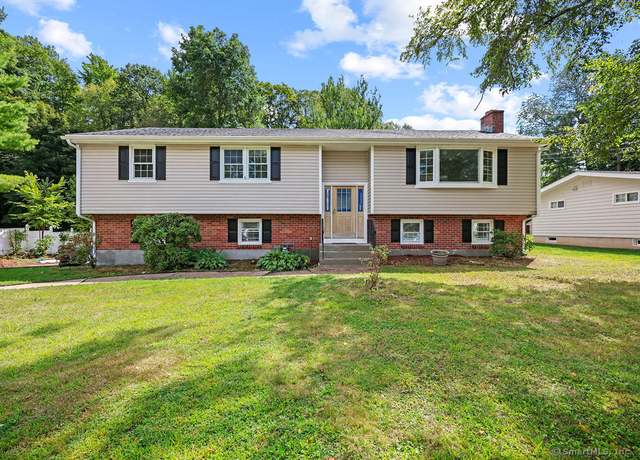 Property at 123 Warner Rd, Berlin, CT 06037, 4 beds, 2.5 baths