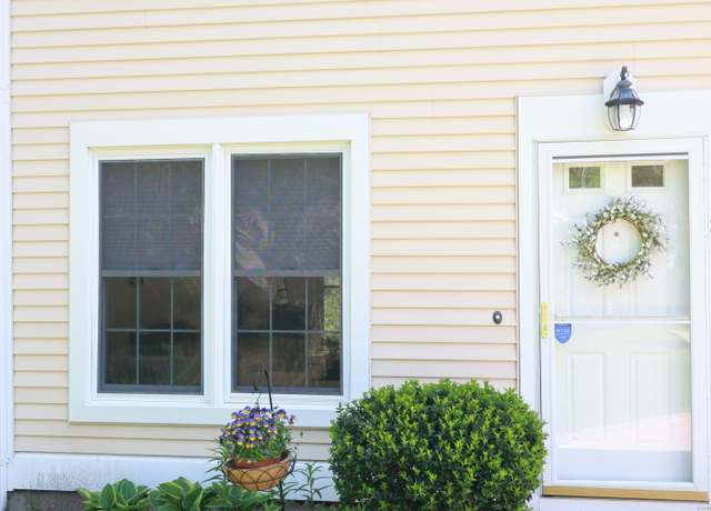 Property at 54 Rope Ferry Rd Unit H137, Waterford, CT 06385, 1 bed, 1 bath