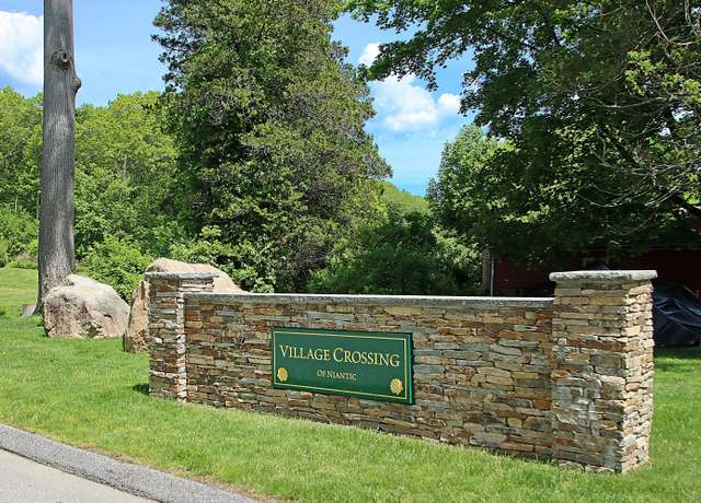 Property at 35 Village Xing #35, East Lyme, CT 06357, 2 beds, 2.5 baths