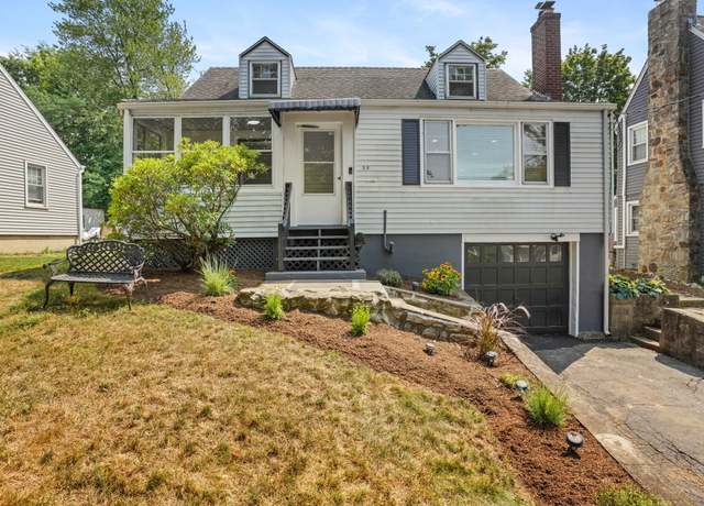 Property at 52 Raymond Ter, Norwalk, CT 06855, 3 beds, 1 bath