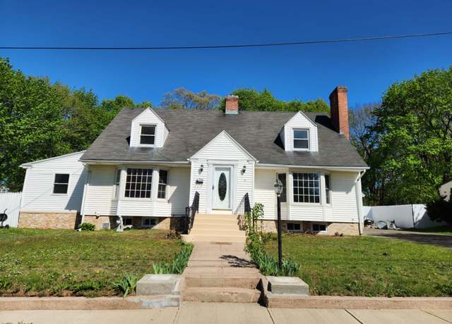 Property at 20 Rosina Rd, Hamden, CT 06514, 3 beds, 2.5 baths