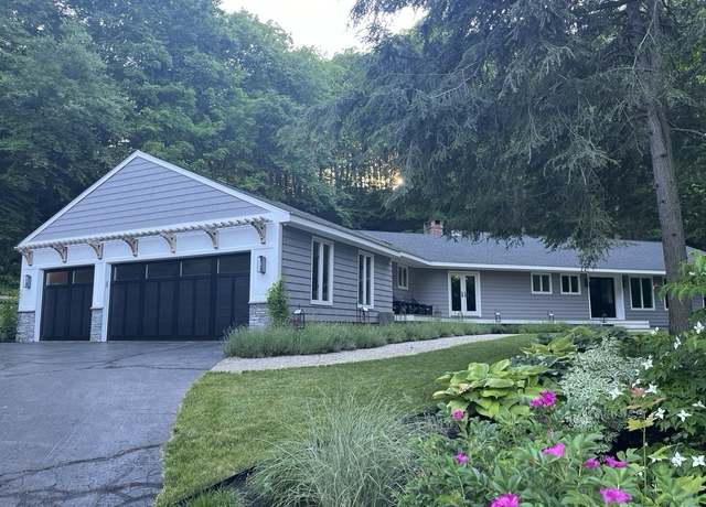 Property at 52 Woodmont Rd, Avon, CT 06001, 4 beds, 3 baths