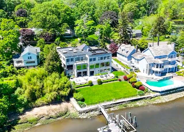 Property at 5050 Main St, Stratford, CT 06614, 4 beds, 4.5 baths