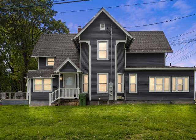 Property at 122 Williams St, Meriden, CT 06450, 4 beds, 3 baths