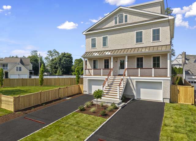 Property at 17 Benson Pl, Fairfield, CT 06824, 5 beds, 5 baths