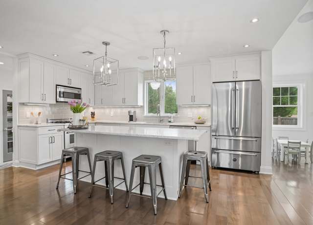 Property at 163 Long Hill Dr, Stamford, CT 06902, 4 beds, 3 baths