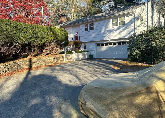 Property at 330 Boston Post Rd, East Lyme, CT 06333, 3 beds, 2 baths