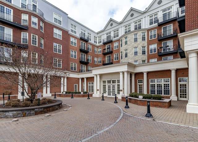 Property at 85 Memorial Rd Apt 301, West Hartford, CT 06107, 2 beds, 2 baths