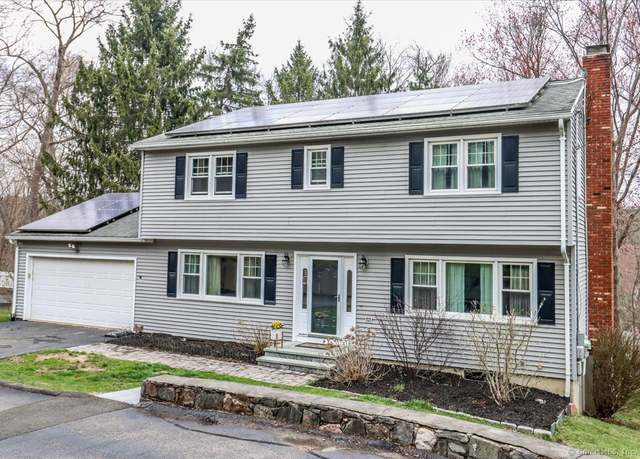 Property at 33 Rexview Cir, Trumbull, CT 06611, 4 beds, 2.5 baths