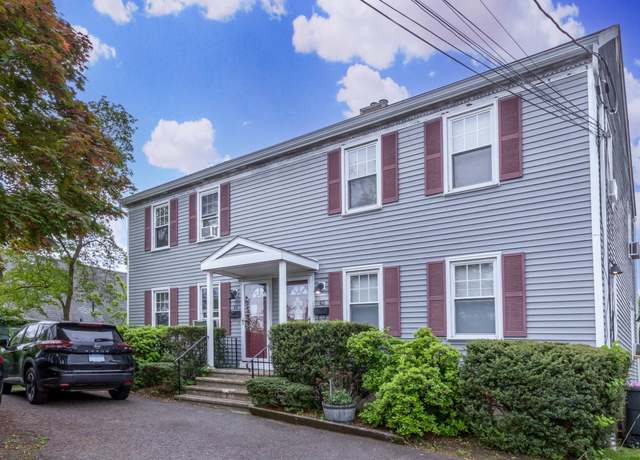 Property at 61 Prince St #61, Fairfield, CT 06825, 3 beds, 1.5 baths