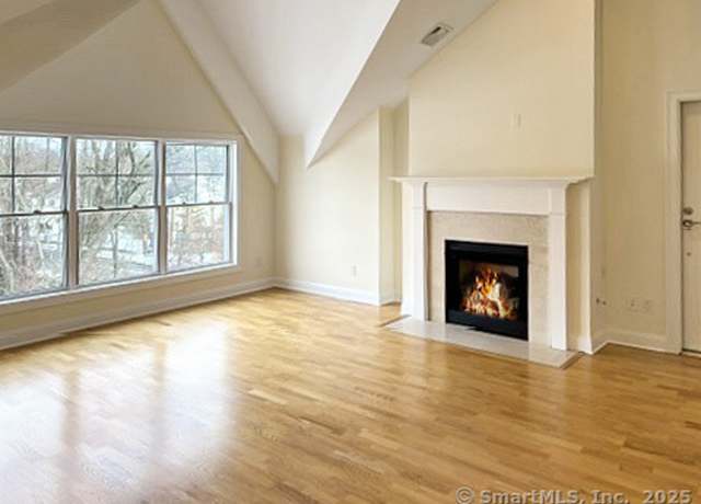 Property at 16 Hayestown Rd Unit A403, Danbury, CT 06811, 2 beds, 2.5 baths