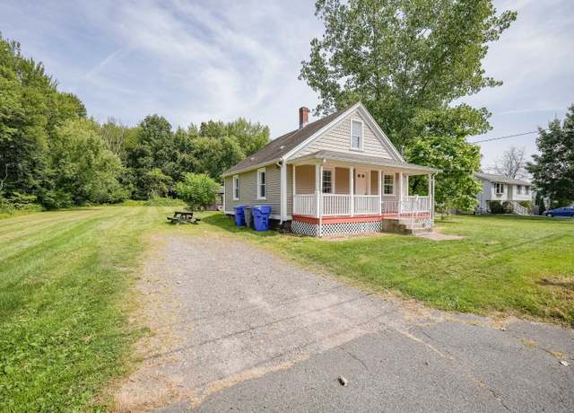 Property at 31 First Ave, Enfield, CT 06082, 3 beds, 1 bath