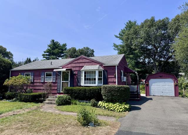 Property at 35 Arlington Rd, Windsor Locks, CT 06096, 2 beds, 1 bath