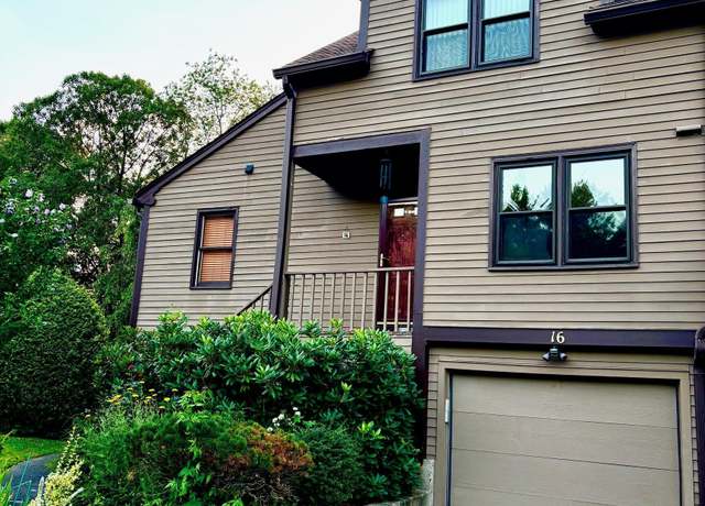 Property at 16 Edgehill Cir #16, Monroe, CT 06468, 2 beds, 2 baths